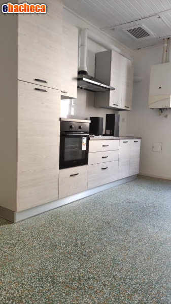 appartamento in vendita a Figline e Incisa Valdarno in zona Figline Valdarno