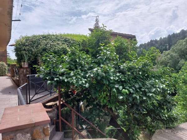 casa indipendente a Figline e Incisa Valdarno in zona Ponte agli Stolli