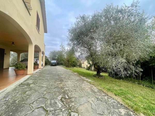 casa indipendente a Figline e Incisa Valdarno in zona Ponte agli Stolli