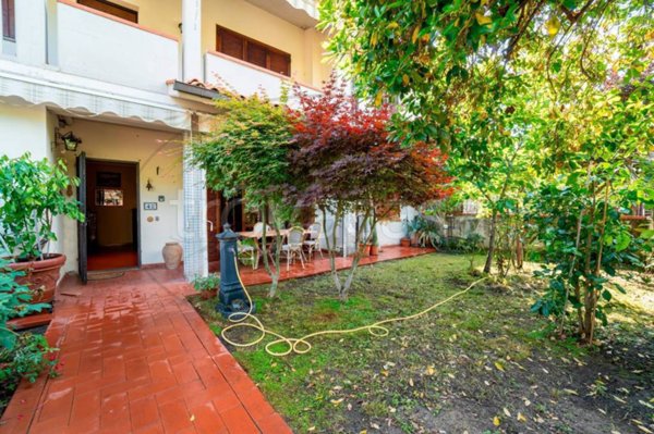 appartamento in vendita a Figline e Incisa Valdarno in zona Figline Valdarno