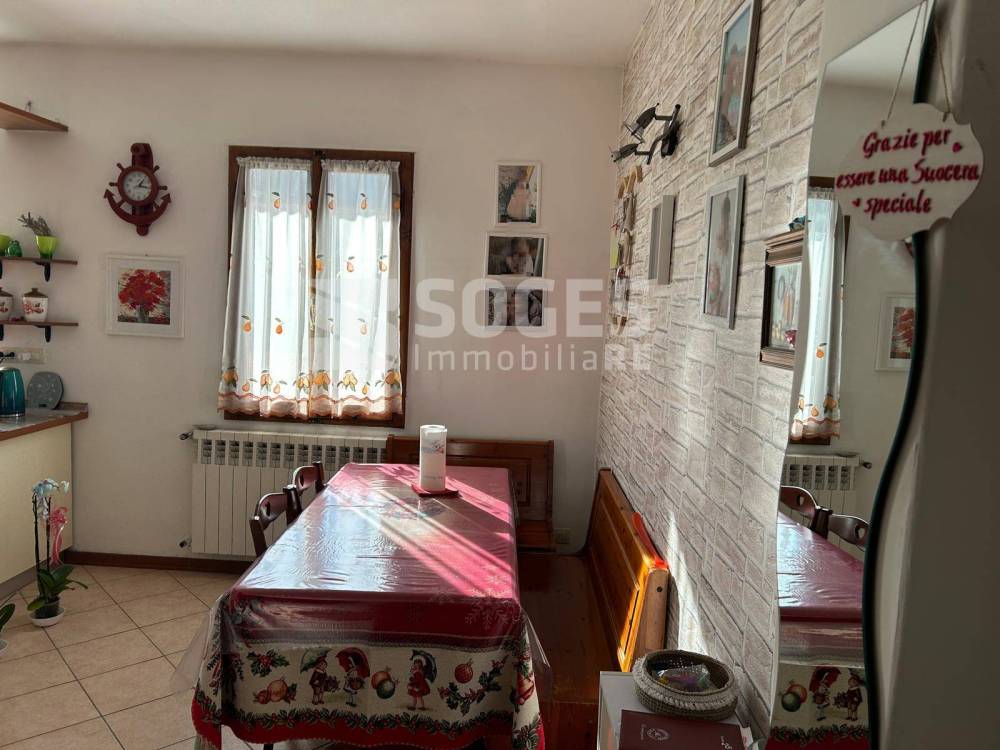 appartamento in vendita a Figline e Incisa Valdarno in zona Figline Valdarno
