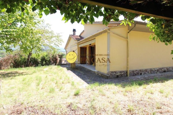 casa indipendente in vendita a Figline e Incisa Valdarno