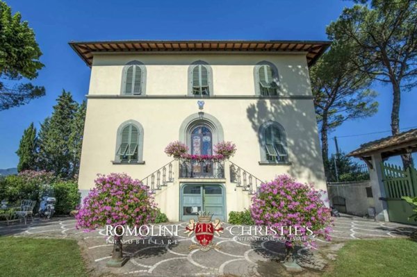 casa indipendente in vendita a Figline e Incisa Valdarno