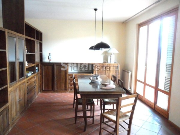casa indipendente a Figline e Incisa Valdarno in zona Figline Valdarno