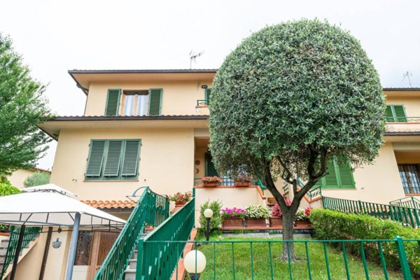 casa indipendente a Figline e Incisa Valdarno in zona Ponte agli Stolli