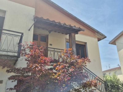 casa indipendente a Figline e Incisa Valdarno in zona Figline Valdarno