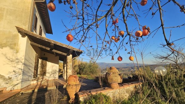casa indipendente in vendita a Figline e Incisa Valdarno