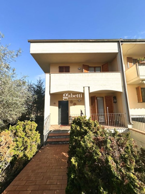 appartamento in vendita a Figline e Incisa Valdarno in zona Palazzolo