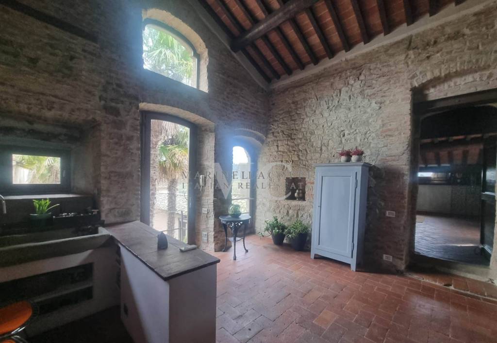 casa indipendente in vendita a Figline e Incisa Valdarno