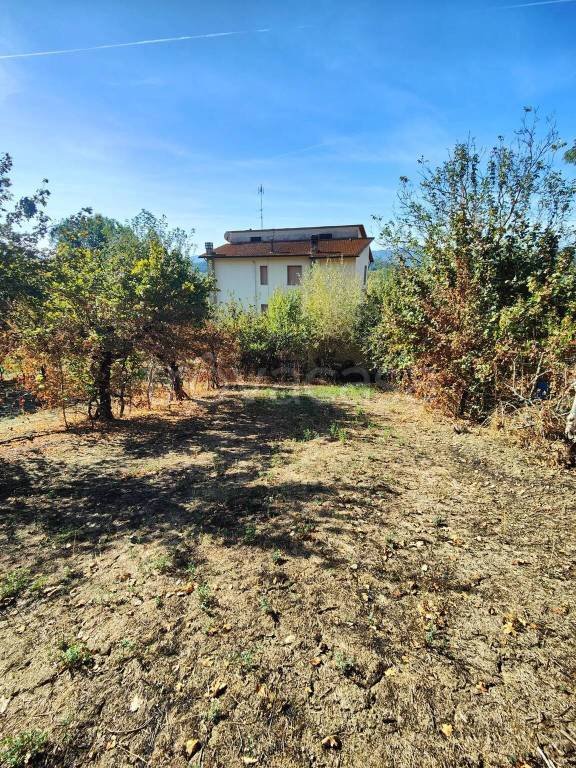 casa indipendente in vendita a Figline e Incisa Valdarno