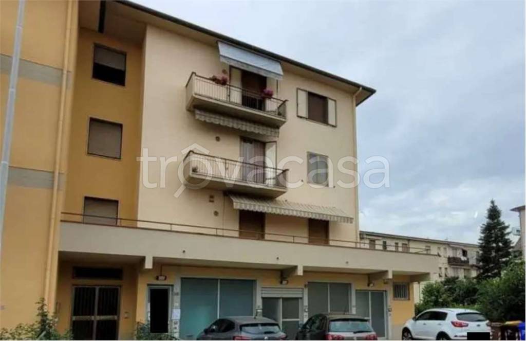 appartamento in vendita a Figline e Incisa Valdarno