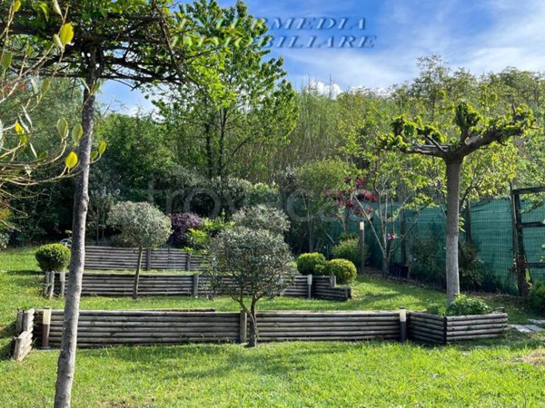 appartamento in vendita a Figline e Incisa Valdarno in zona Figline Valdarno