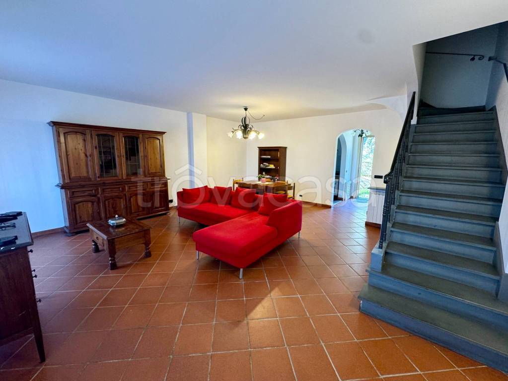 casa indipendente in vendita a Figline e Incisa Valdarno