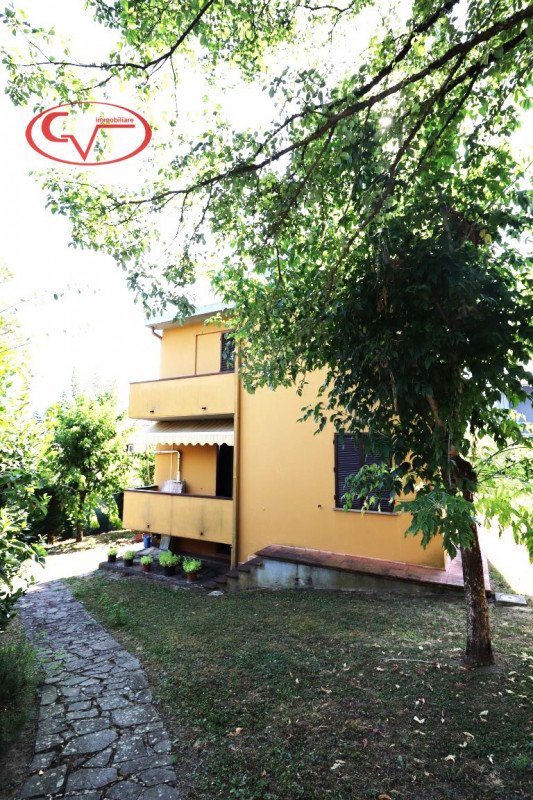 casa indipendente a Figline e Incisa Valdarno in zona Figline Valdarno