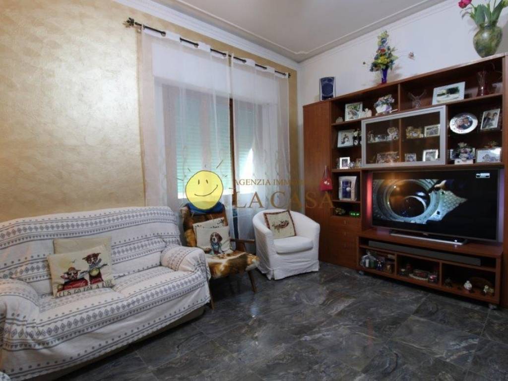 appartamento in vendita a Figline e Incisa Valdarno in zona Figline Valdarno
