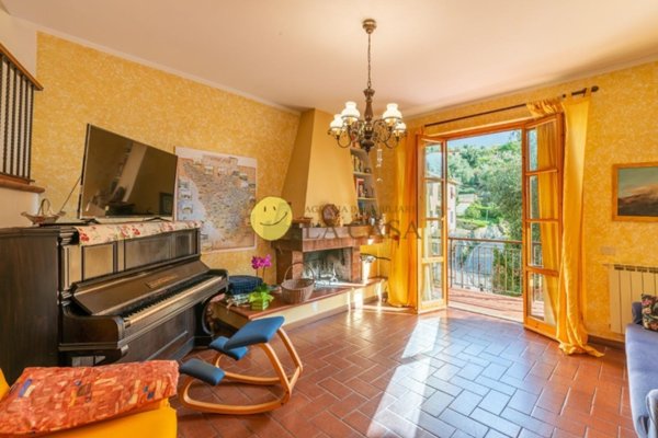 casa indipendente a Figline e Incisa Valdarno in zona Figline Valdarno