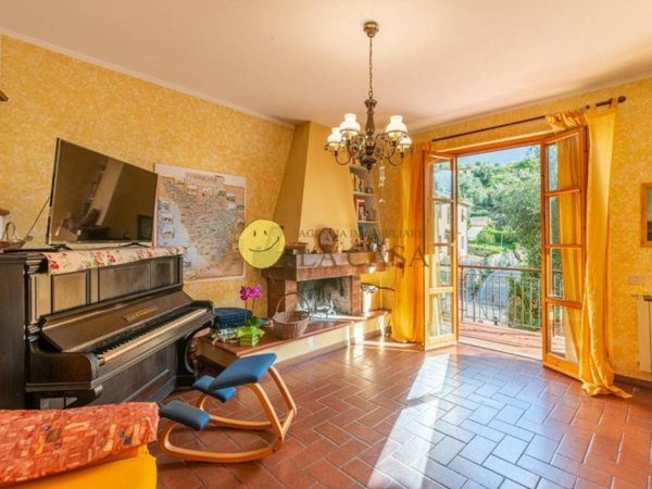 casa indipendente a Figline e Incisa Valdarno in zona Ponte agli Stolli
