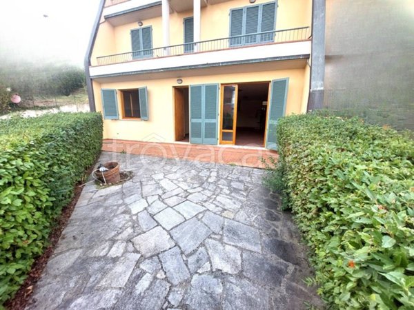 casa indipendente a Figline e Incisa Valdarno in zona Figline Valdarno