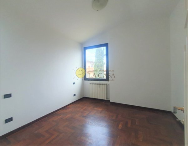 casa indipendente a Figline e Incisa Valdarno in zona Figline Valdarno