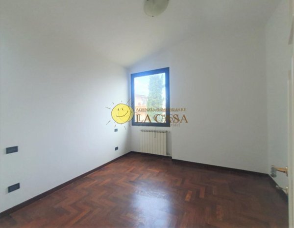 casa indipendente a Figline e Incisa Valdarno in zona Figline Valdarno