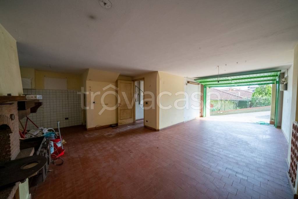 casa indipendente a Figline e Incisa Valdarno in zona Figline Valdarno