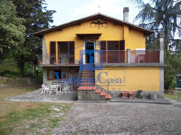 casa indipendente in vendita a Figline e Incisa Valdarno