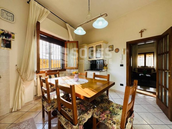 casa indipendente a Figline e Incisa Valdarno in zona Figline Valdarno