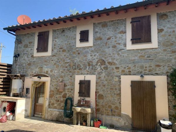 casa indipendente in vendita a Figline e Incisa Valdarno