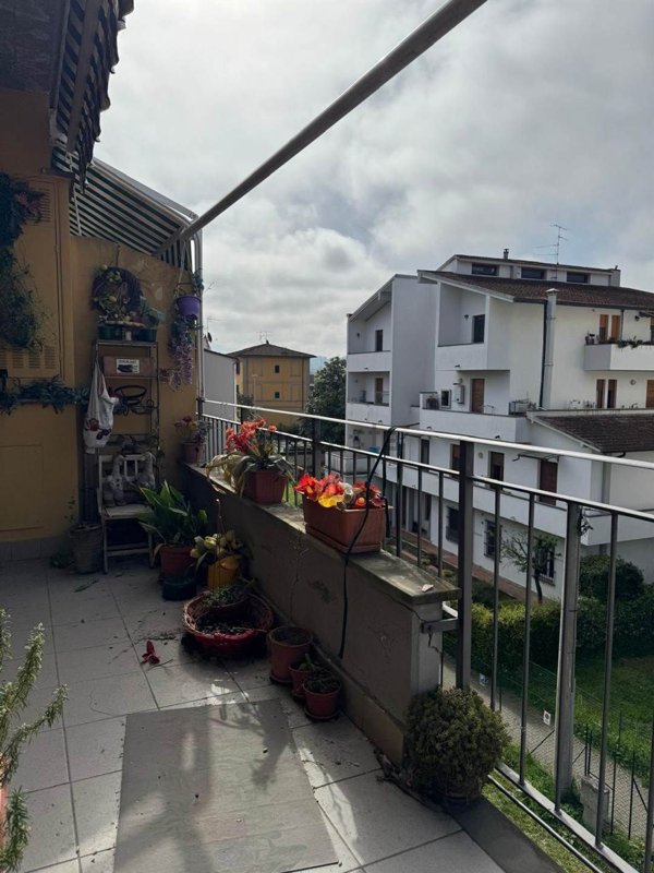appartamento in vendita a Figline e Incisa Valdarno