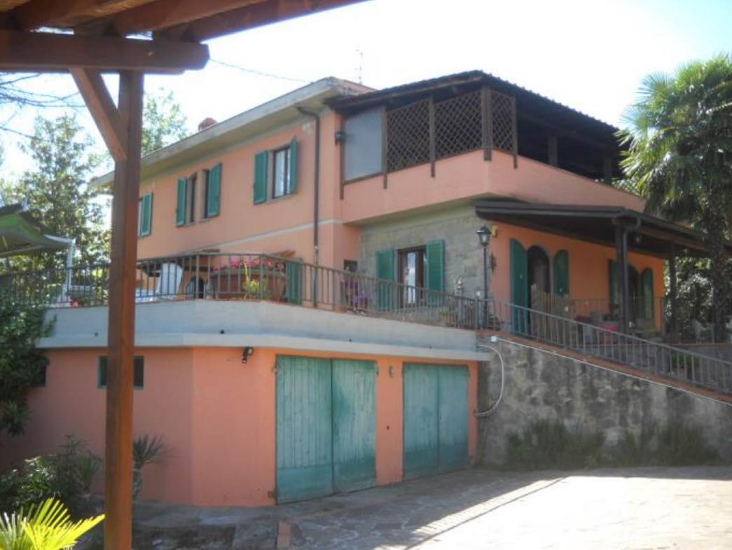 casa indipendente in vendita a Figline e Incisa Valdarno in zona Brollo
