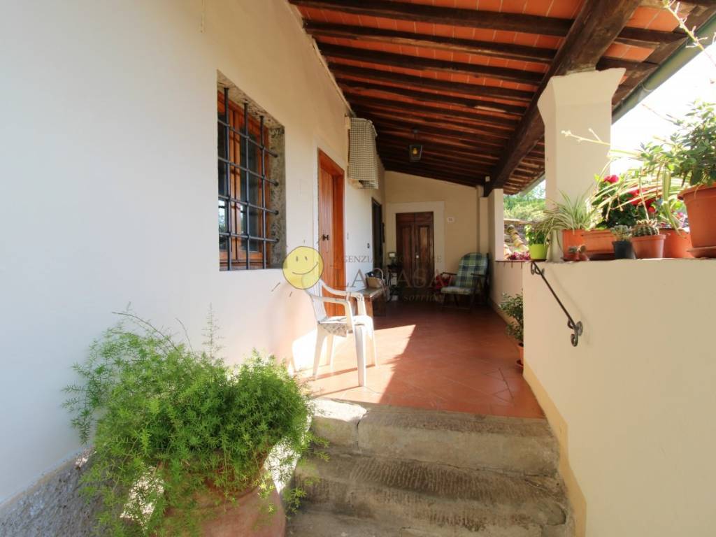 casa indipendente a Figline e Incisa Valdarno in zona Ponte agli Stolli