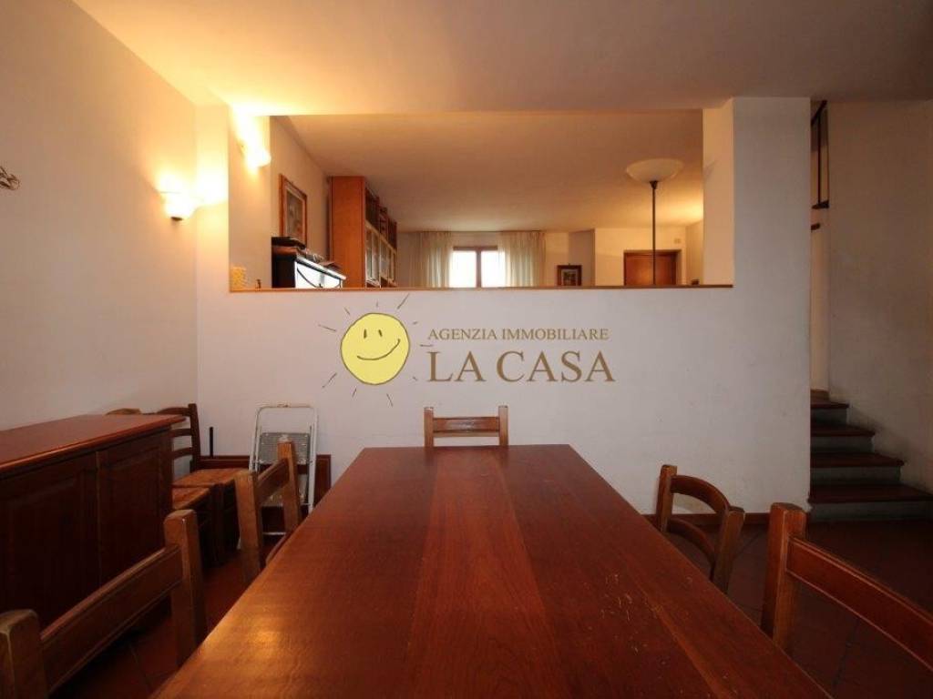 casa indipendente a Figline e Incisa Valdarno in zona Incisa in Val d'Arno