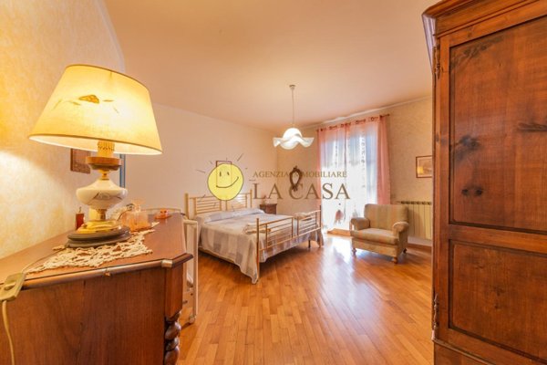 casa indipendente a Figline e Incisa Valdarno in zona Figline Valdarno