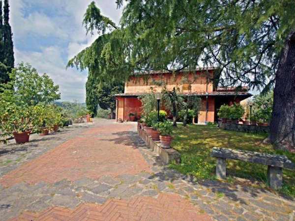 casa indipendente a Figline e Incisa Valdarno in zona Figline Valdarno