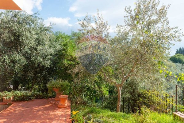 casa indipendente a Figline e Incisa Valdarno in zona Ponte agli Stolli