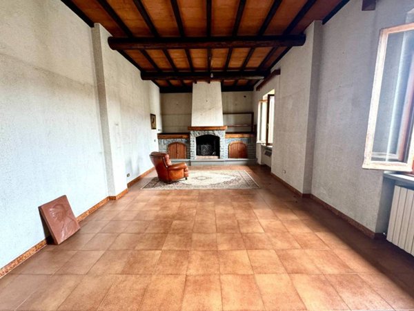 appartamento in vendita a Figline e Incisa Valdarno in zona Figline Valdarno
