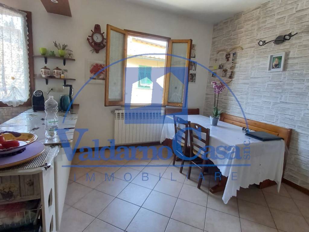 appartamento in vendita a Figline e Incisa Valdarno in zona Figline Valdarno