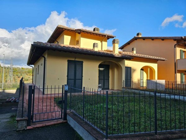 casa indipendente in vendita a Figline e Incisa Valdarno in zona Brollo