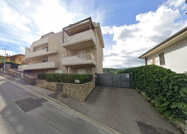 appartamento in vendita a Figline e Incisa Valdarno in zona Figline Valdarno