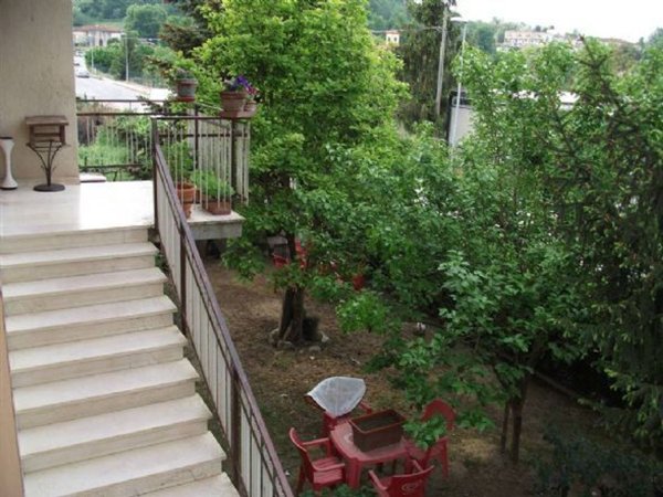 casa indipendente in vendita a Figline e Incisa Valdarno in zona Cesto