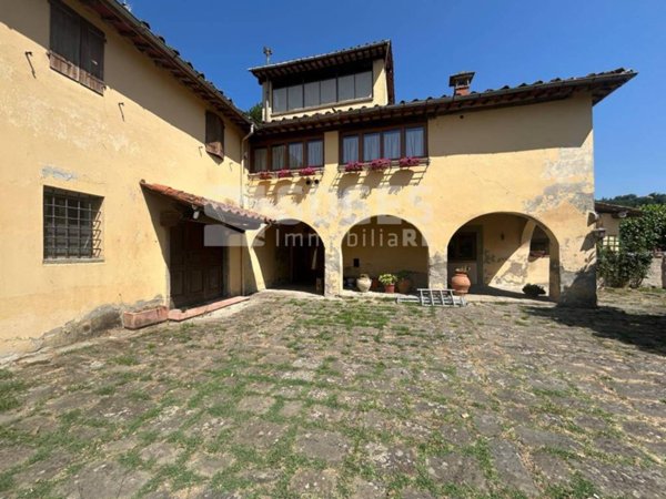 casa indipendente in vendita a Figline e Incisa Valdarno in zona Gaville