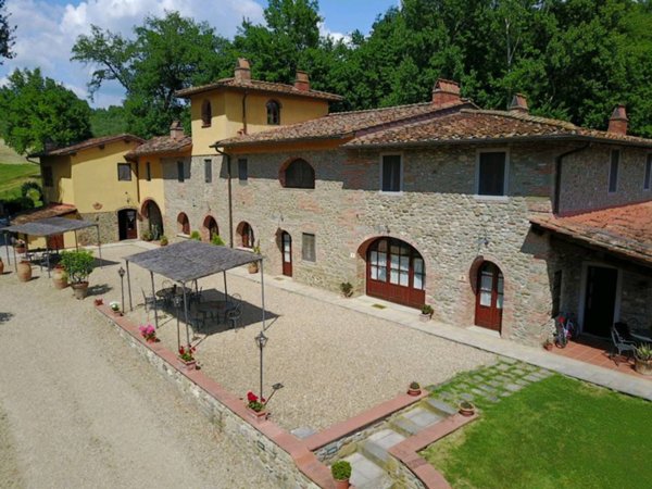 casa indipendente in vendita a Figline e Incisa Valdarno
