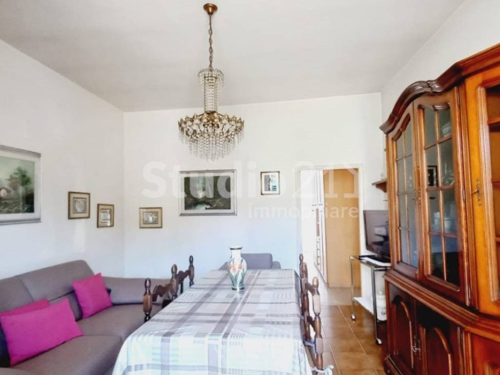 appartamento in vendita a Figline e Incisa Valdarno in zona Restone