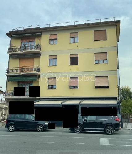 appartamento in vendita a Figline e Incisa Valdarno in zona Figline Valdarno