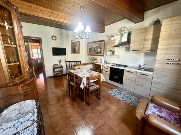 appartamento in vendita a Figline e Incisa Valdarno in zona Figline Valdarno