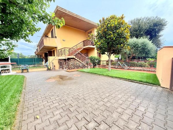 appartamento in vendita a Figline e Incisa Valdarno in zona Restone