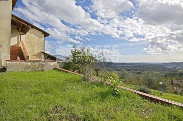 casa indipendente in vendita a Figline e Incisa Valdarno
