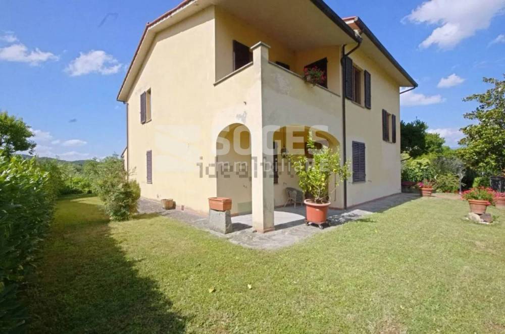 casa indipendente a Figline e Incisa Valdarno in zona Figline Valdarno