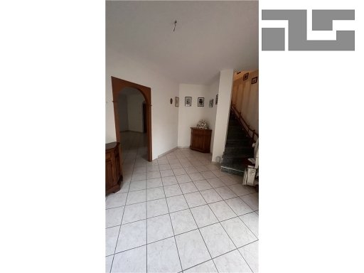 casa indipendente in vendita a Figline e Incisa Valdarno