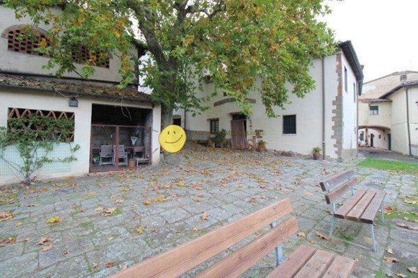 intera palazzina in vendita a Figline e Incisa Valdarno in zona Figline Valdarno